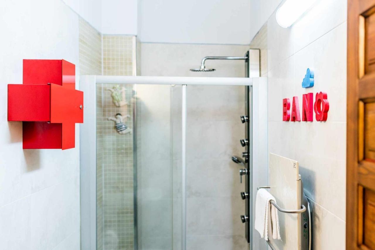 Comodo Y Moderno Apartamento Centro Granada Eksteriør billede