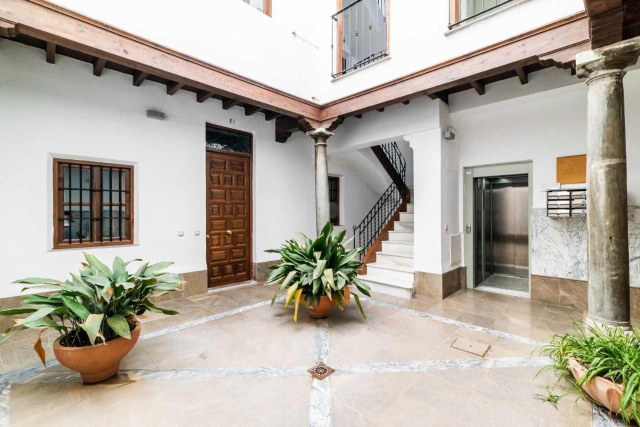 Comodo Y Moderno Apartamento Centro Granada Eksteriør billede